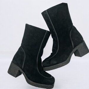 Pajar black boots size 6